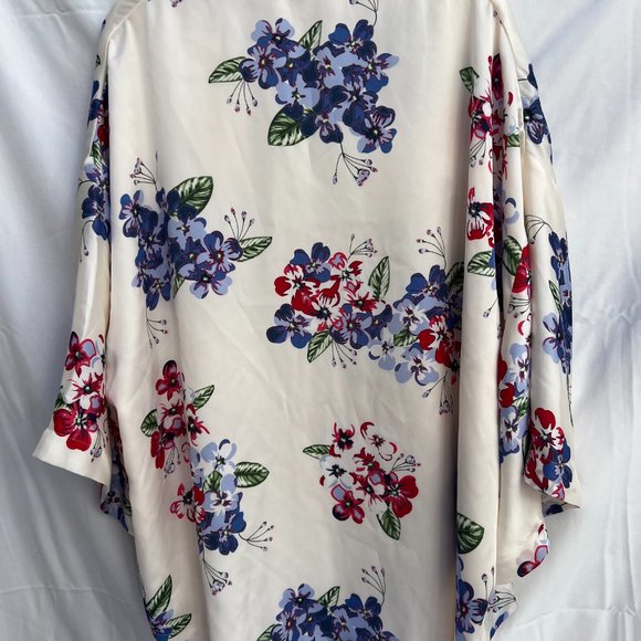 Violet & Claire Women's Floral Print Cream/Multi Open Front Kimono Shrug Size L - Picture 8 of 8